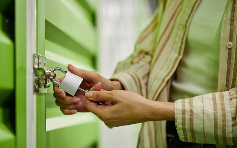 How Innovative Secure Self-Storage Keeps Valuables Safer Than Home Lockboxes